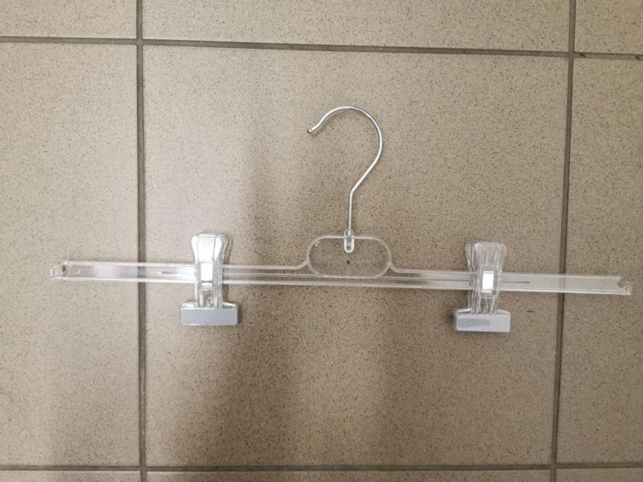 Wieszak plastikowy żabka 40 cm