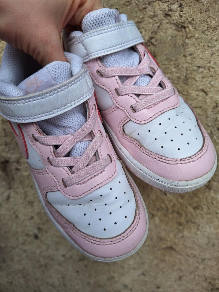 Nike Кросівки.  Кроссовки