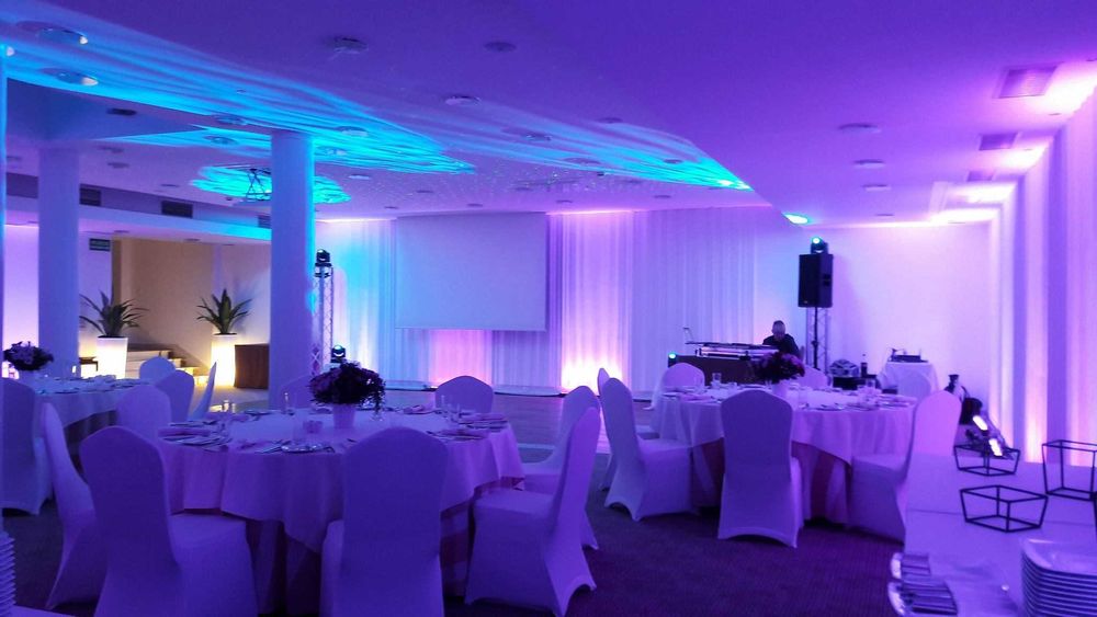 wynajem nagłośnienia, oświetlenia, sprzętu dla DJa