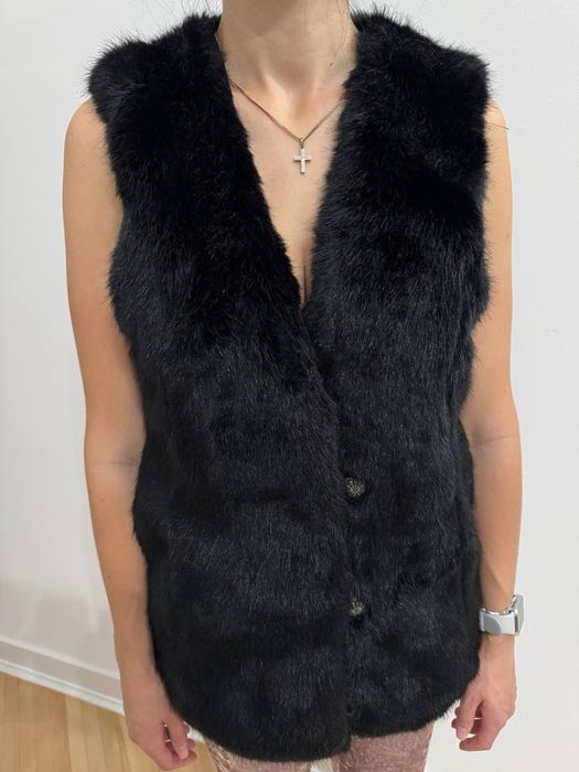 Kamizelka damska ze sztucznego futra