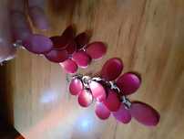 Brincos vermelhos
