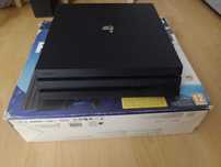 Konsola PS4 Pro uszkodzona