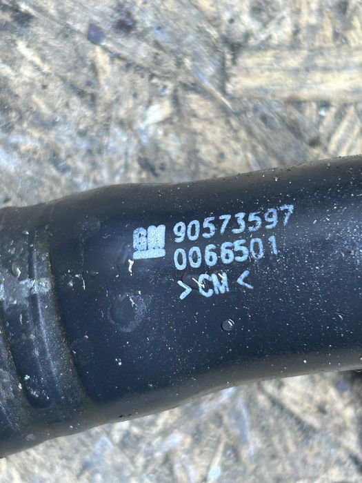 Патрубок повітряний Opel Zafira Опель 2.0 дизель 24441600