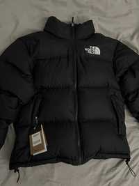 The North Face 700 Nuptse Black