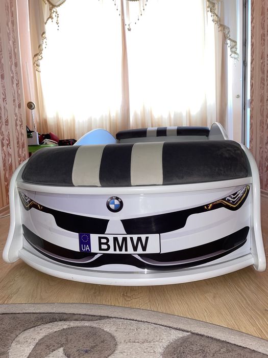 Диван машинка BMW