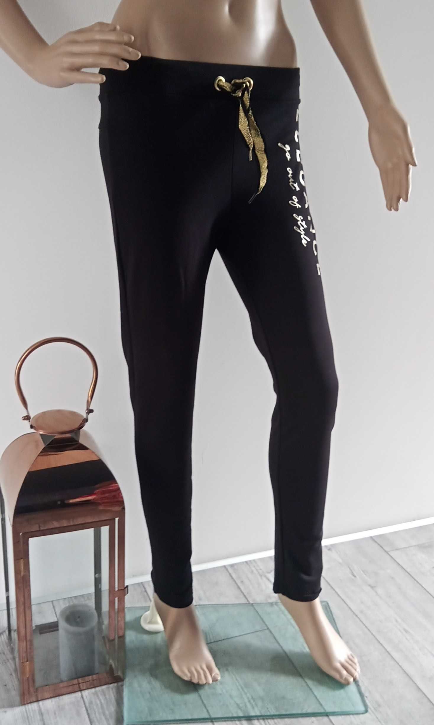 Spodnie Dresowe Damskie ELEGANCE.