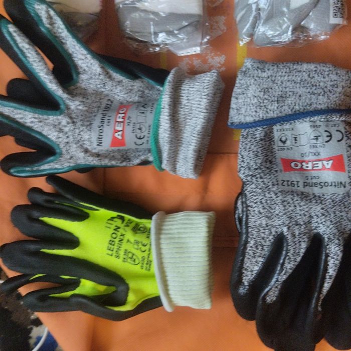 Продам перчатки для различных работ
