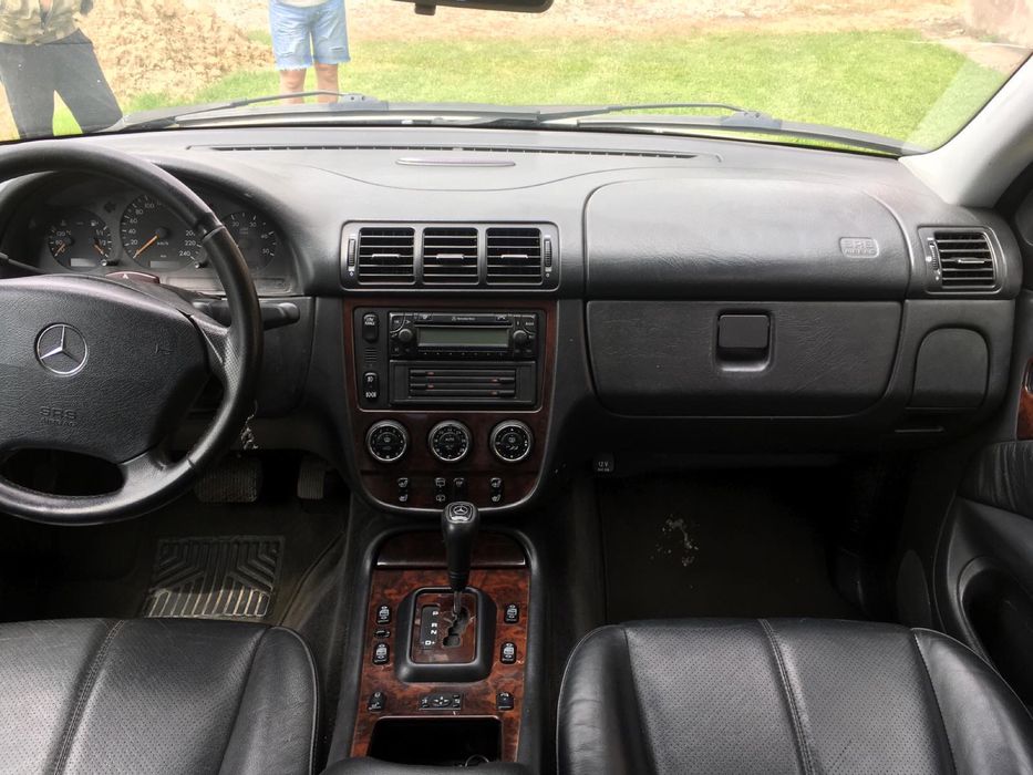 Продам Мерседес МЛ 163