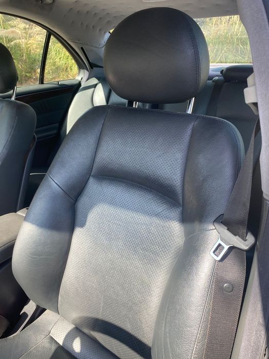 Mercedes C320 V6 Nacional 
Viatura Nacional