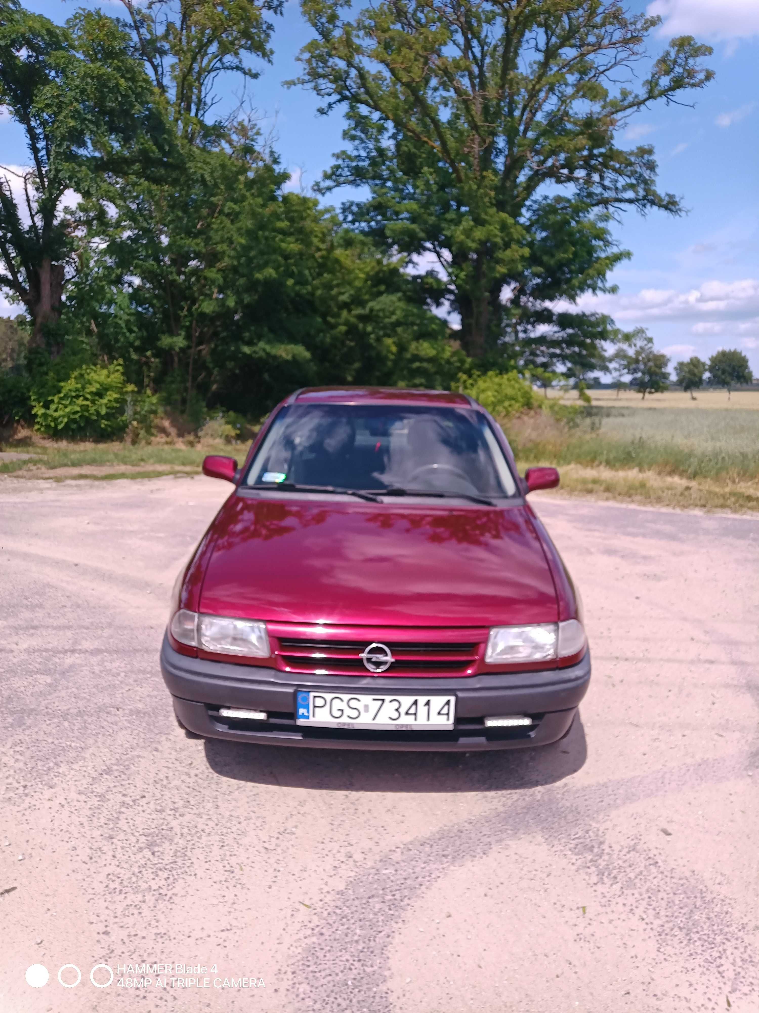 Opel astra F 1.4si 82 km Stan idealny