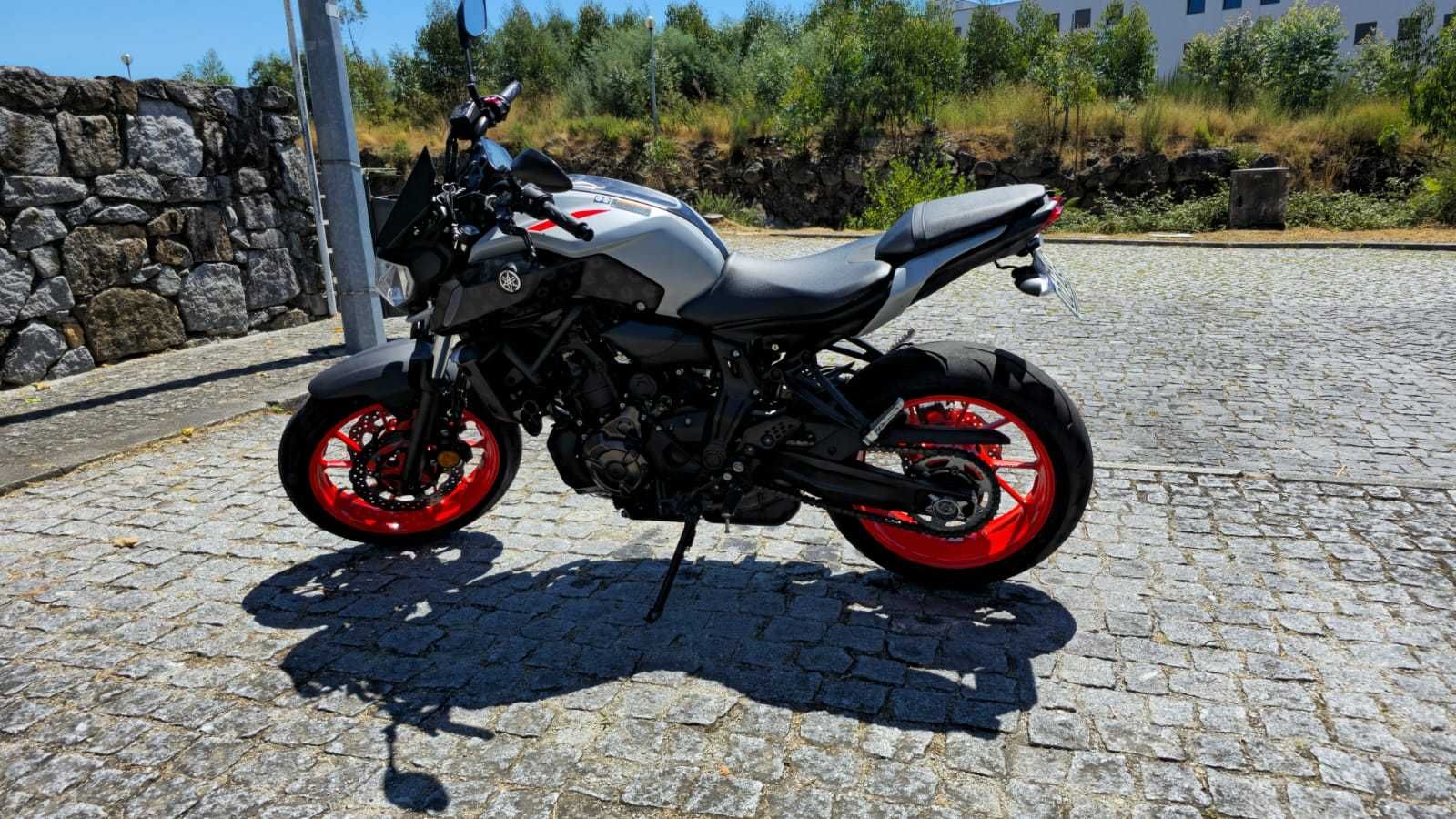 Yamaha MT 07 2021