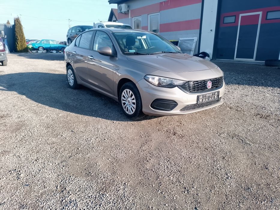 Fiat tipo sedan .1.4 benzyna 42000 przebieg  salon pl
