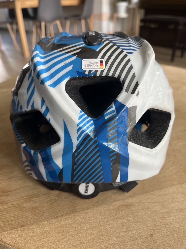 Kask rowerowy Uvex dla chłopca