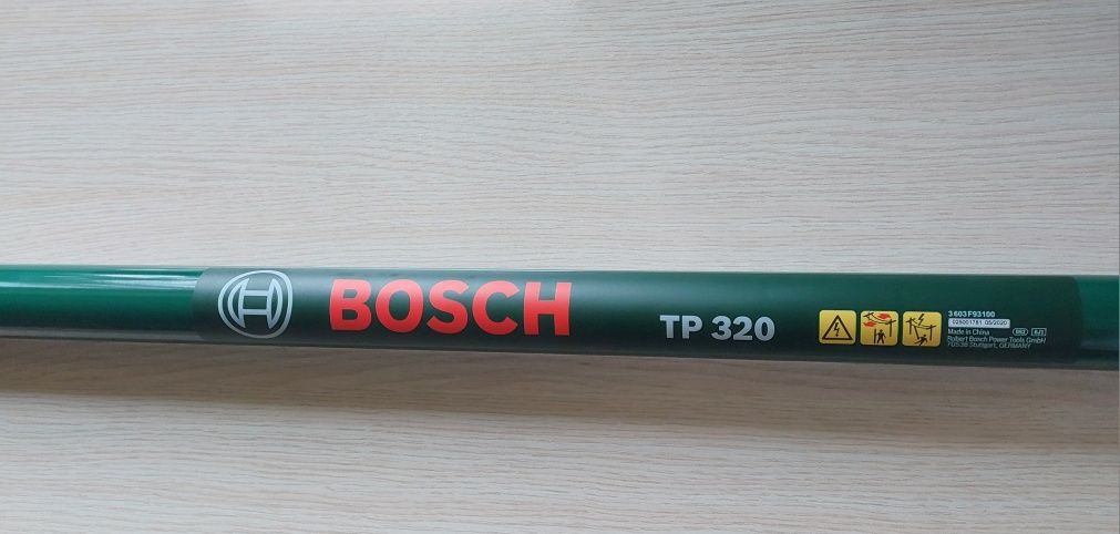 Телескопічний штатив Bosch TP 320