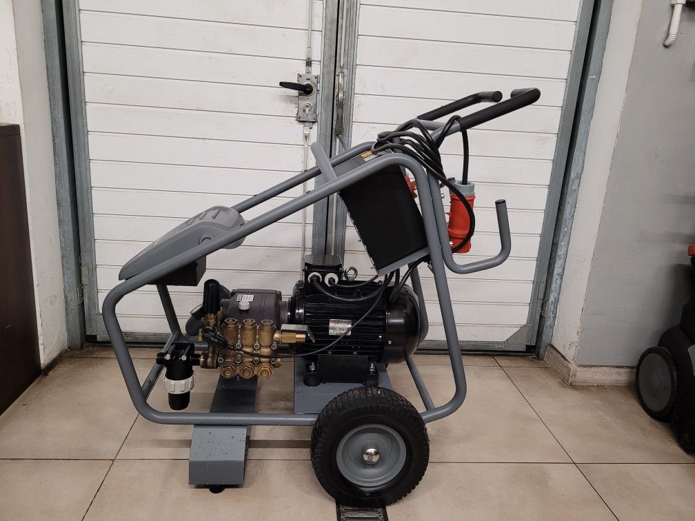 Myjka Ciśnieniowa Karcher HD 20/15-4 CAGE * 2016 R * 11,5 kW * 2000l/h