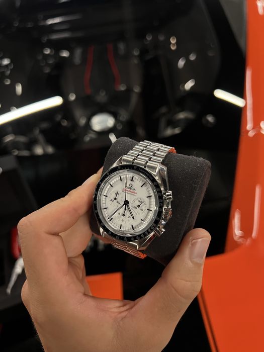 Omega Speedmaster Moonwatch Professional “White Dial”