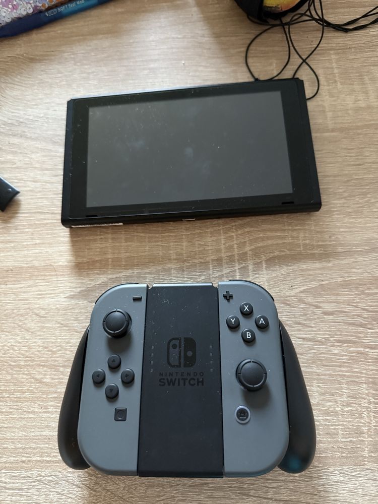 Nintendo z dwoma grami