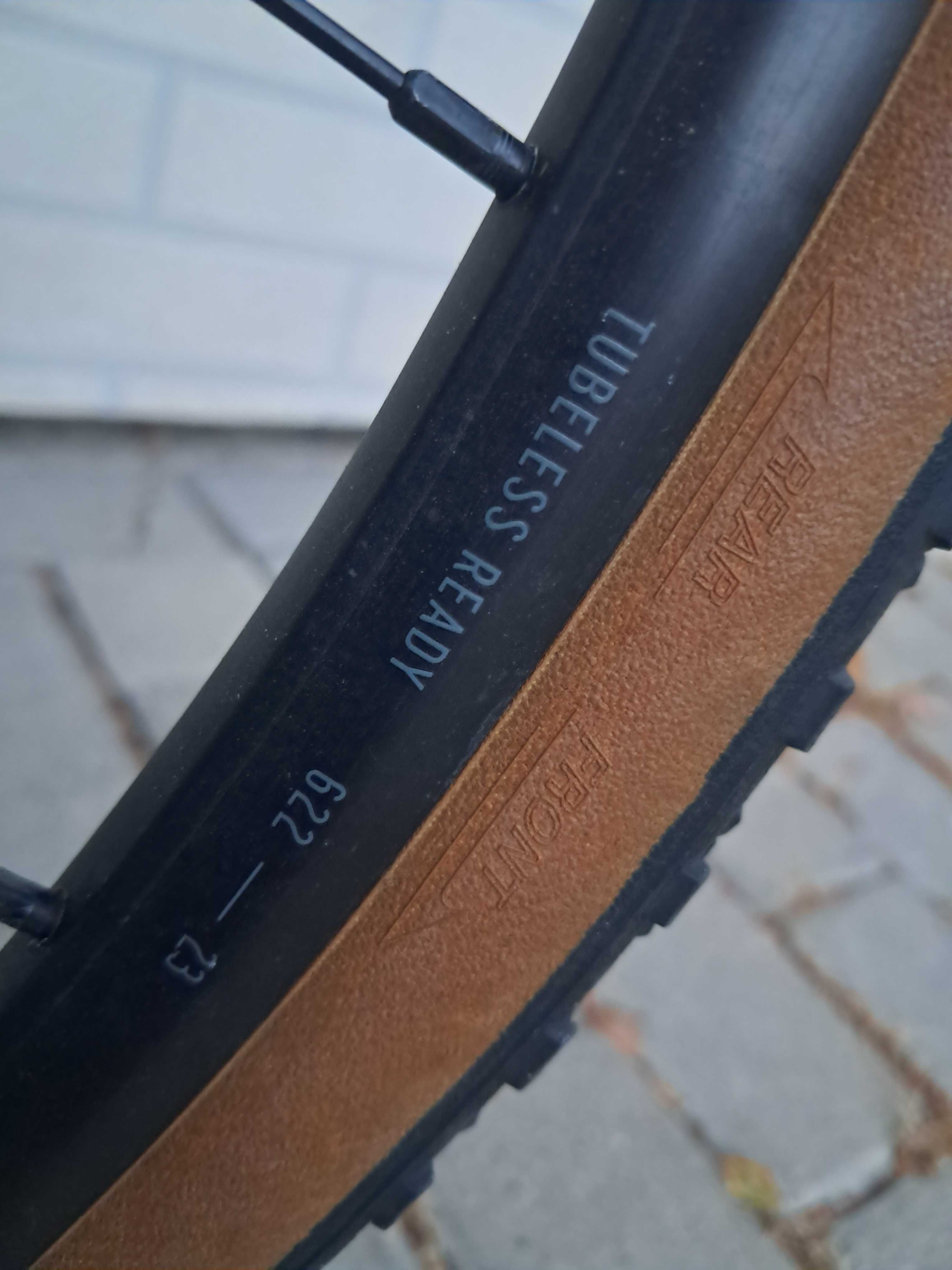 Rondo Ruut CF, Sram Rival, rama M.