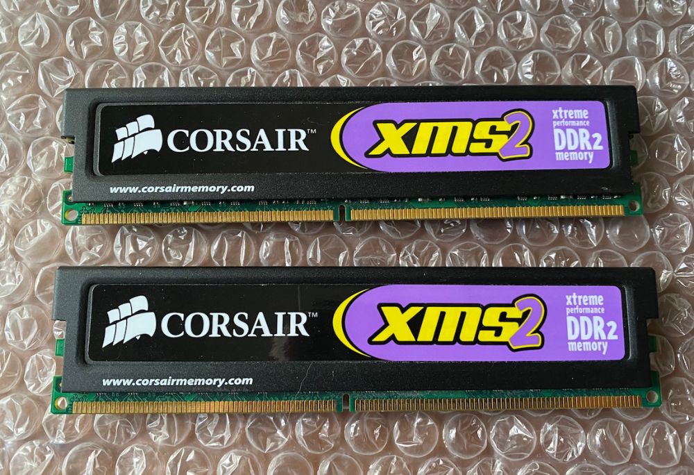 Memoria PC Corsair 2GB 2 x 1GB