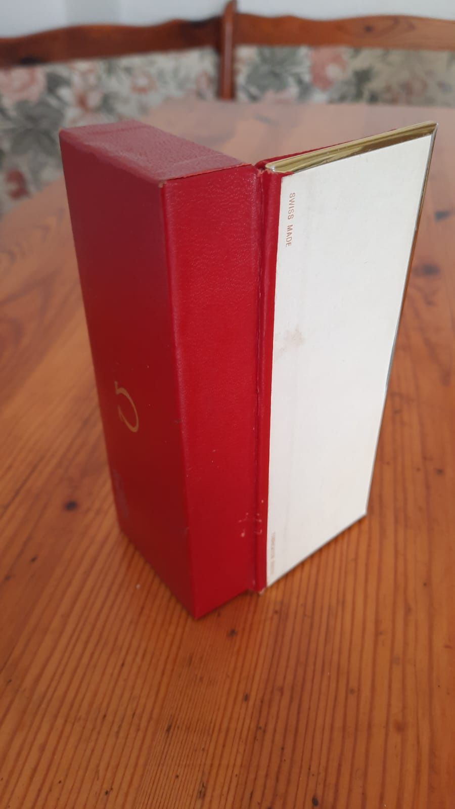 Etui zegarka Omega