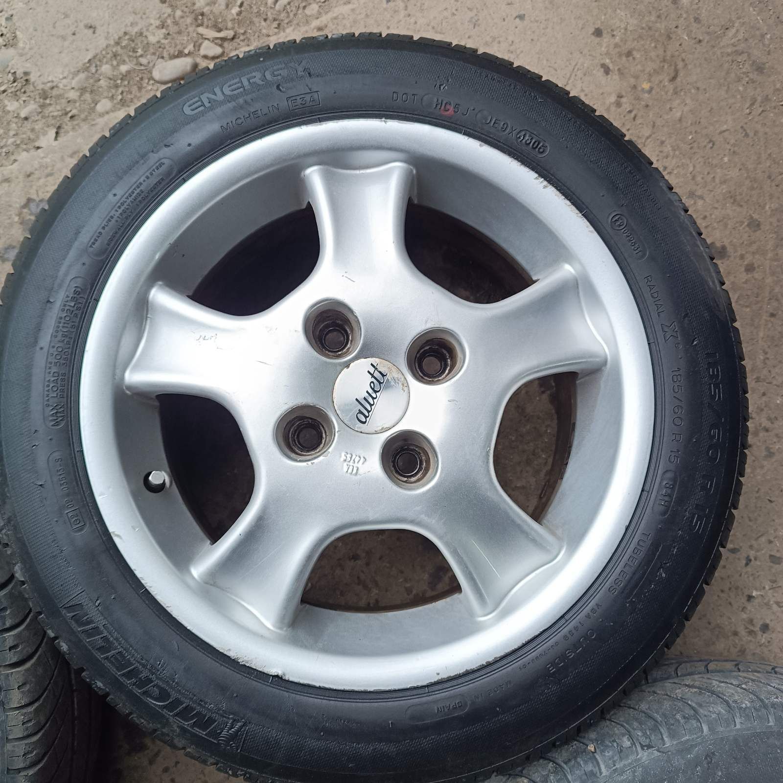 Диски Aluett R15 4x114.3 Lancer, Lacetti, Galant, Almera...