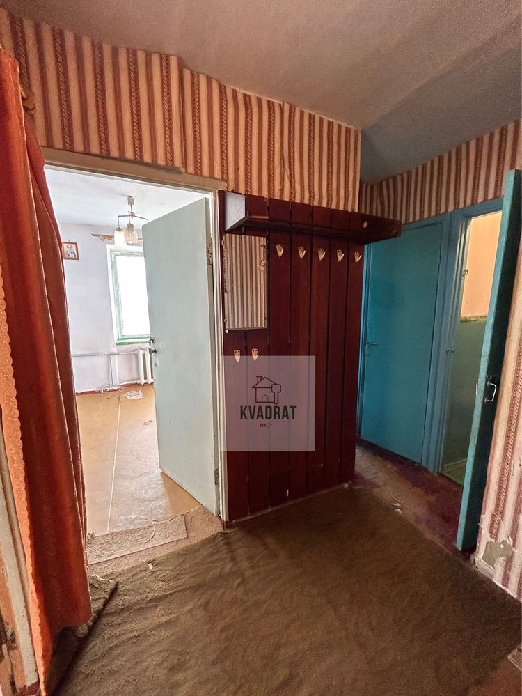 Терміновий продаж! Продам компактну 3-х кімнатну квартиру