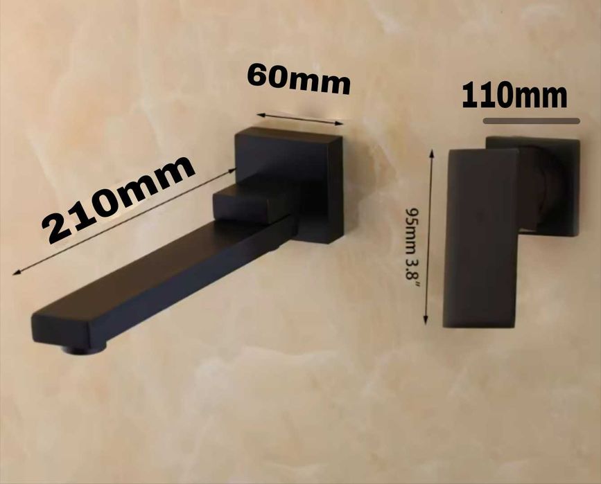 Смеситель для ванной  матовый чёрный, настенный  поворотный излив 180°