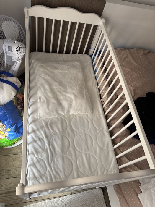 Vendo berco branco ikea com colchao ikea