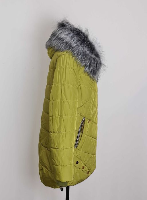 Зимова куртка 46р.