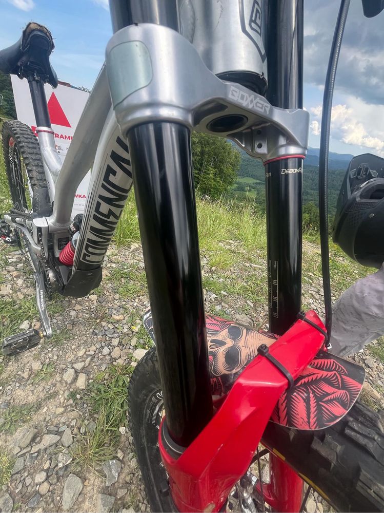 Commencal supreme v4