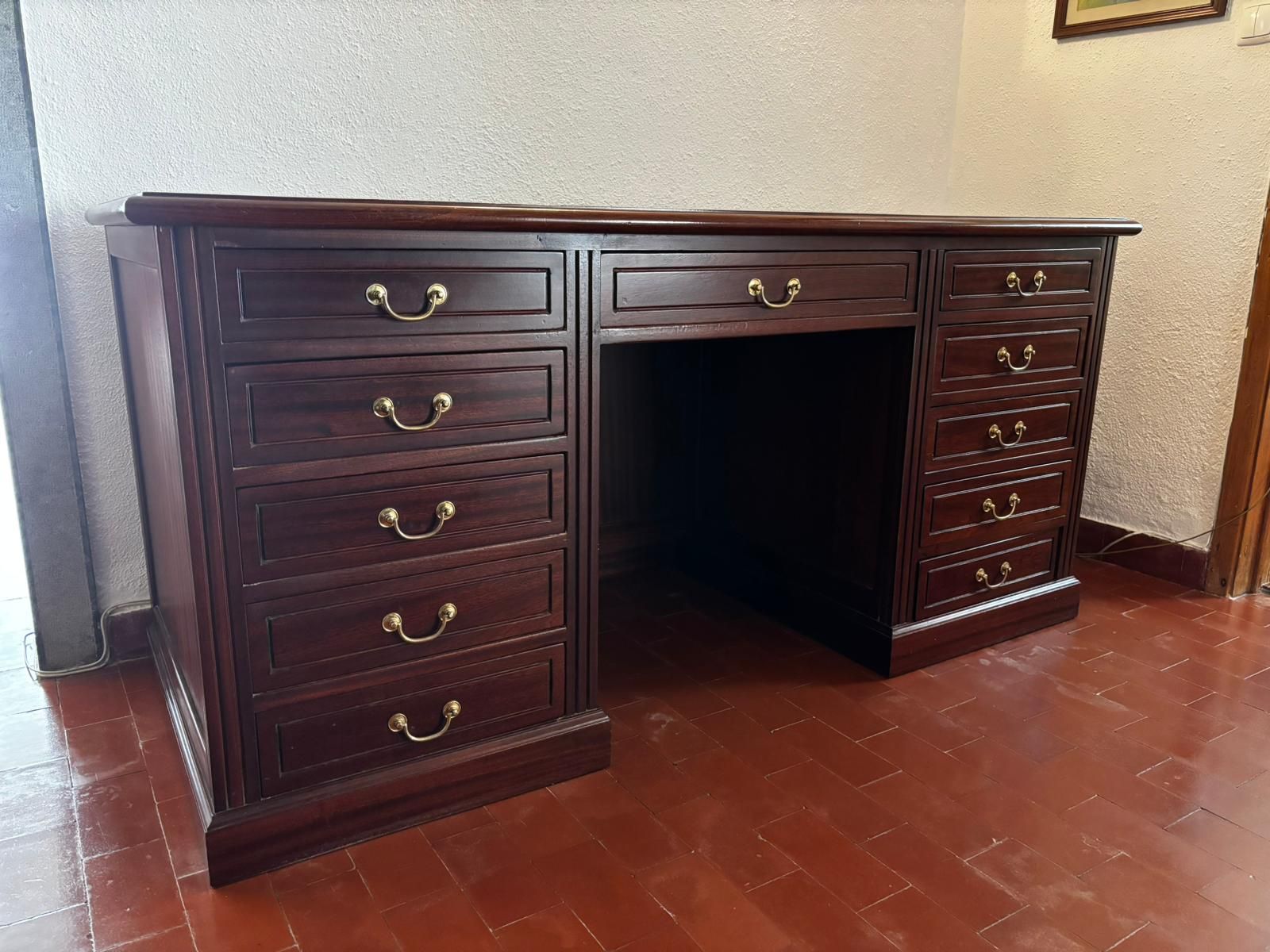 Conjunto Secretária e Candeira