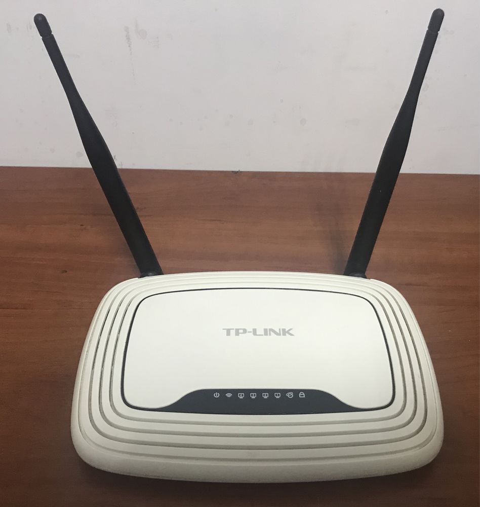 Wi-Fi роутер TP-LINK TL-WR841N