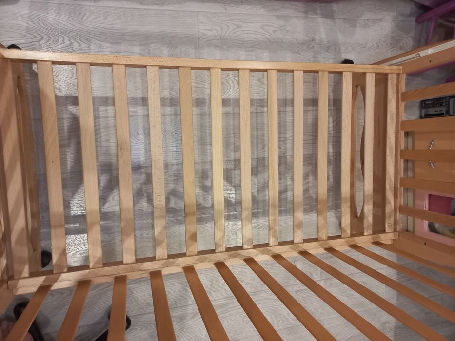 Кроватка люлька  матрас балдахин постельное