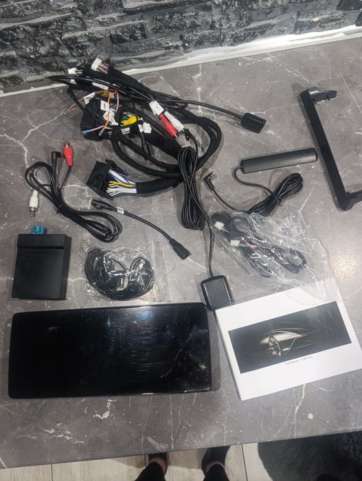 car play bezprzewodowy Mercedes radio dotyk