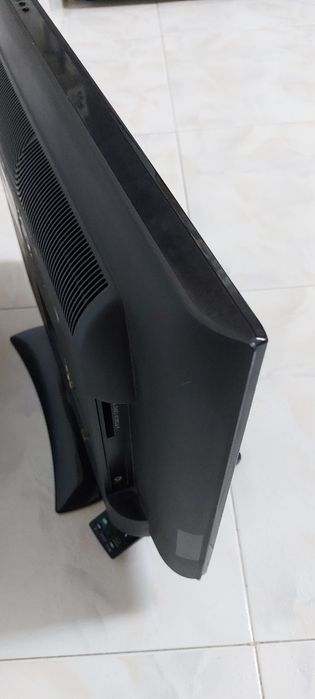 Tv lg.   22'                     .
