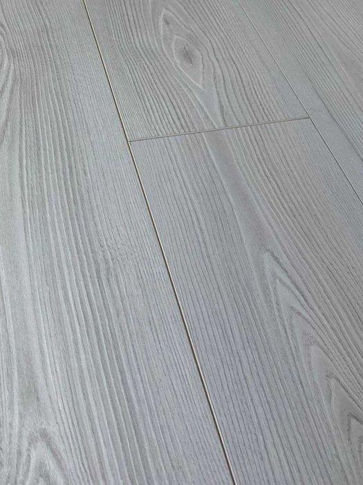 РОЗПРОДАЖ ламінат Львів, Івано-Франківськ, Луцьк, Рівне