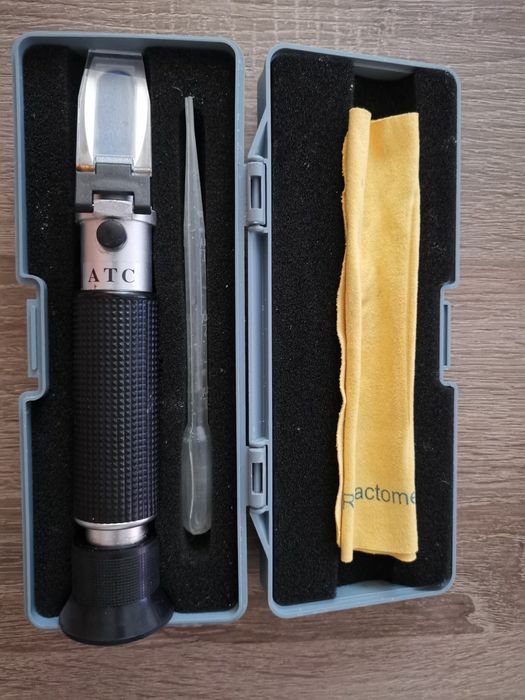 Refractometr do akwarium morskiego