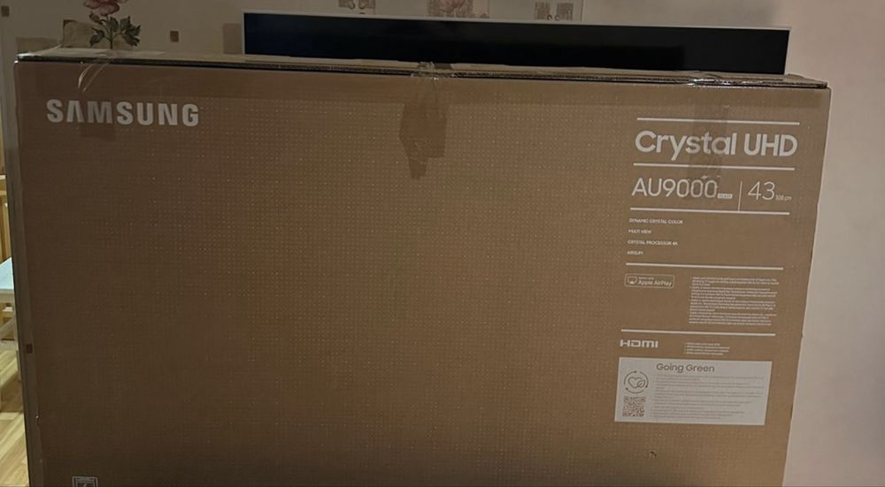 Телевизор Samsung 43”