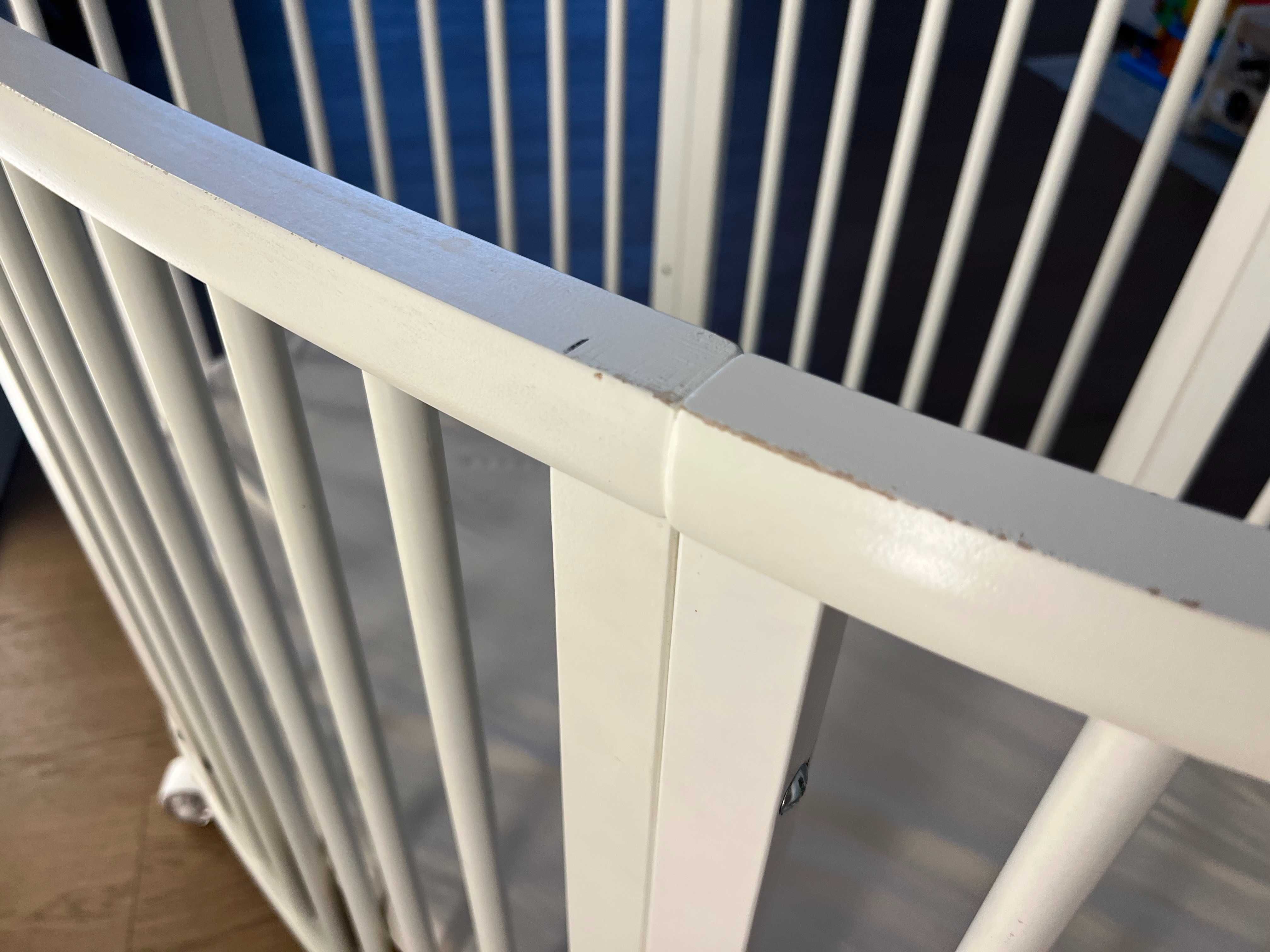 STOKKE SLEEPI łóżeczko +2 materace + baldachim + kauczukowe kolka