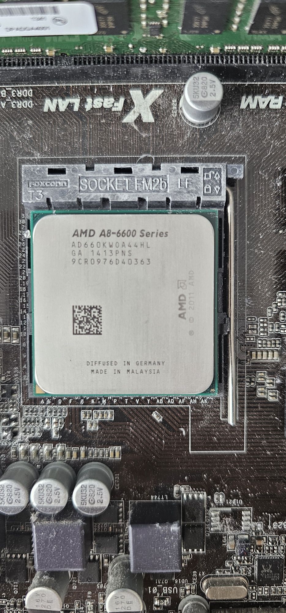 ASRock FM2A88M-HD+ (A88X PCI-E DDR3)