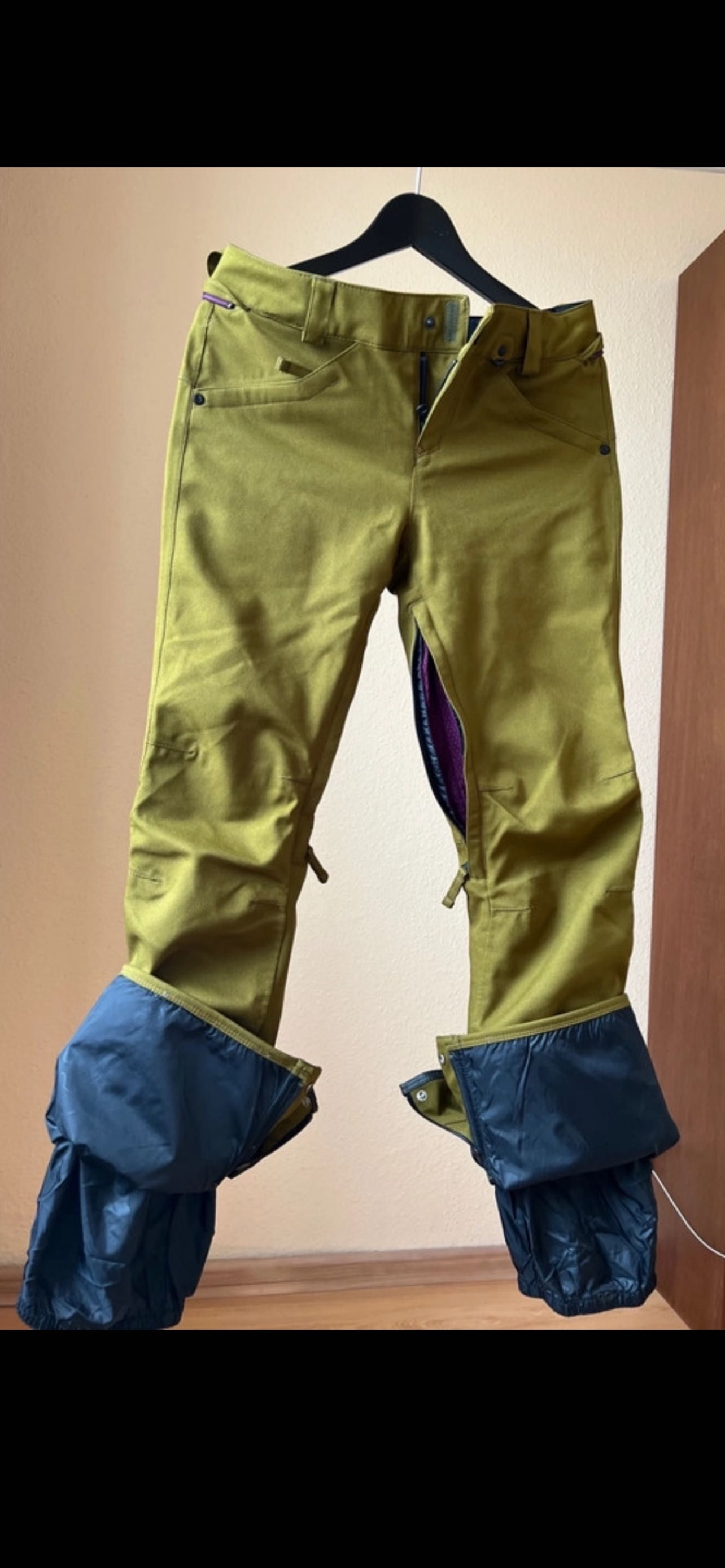 Spodnie snowboardowe damskie Volcom roz.S NOWE