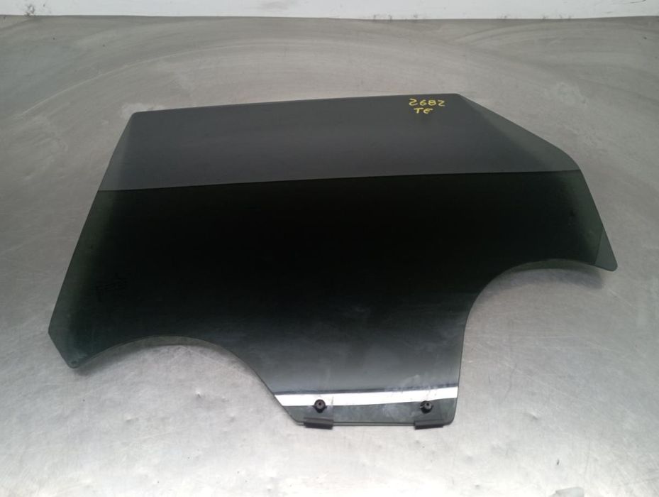 Vidro porta trás esquerdo RENAULT Captur II