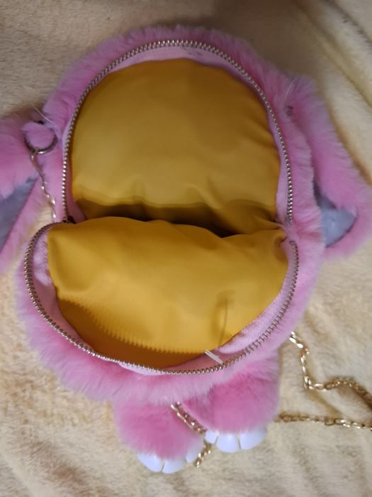 продам детские меховые рюкзачки