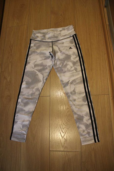 Świetne leginsy, damskie, ADIDAS ESSENTIALS,roz.S
