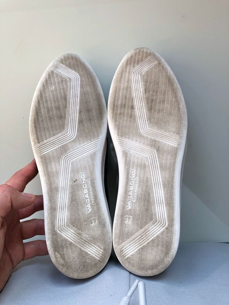 Vagabond Camille 37 zamszowe buty wsuwane slip on ciemny braz khaki