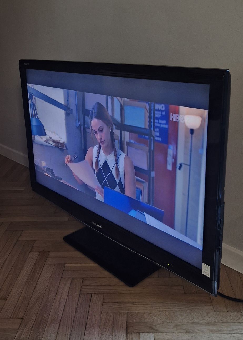 Telewizor Sharp Aquos 42 cale LC-42DH77E