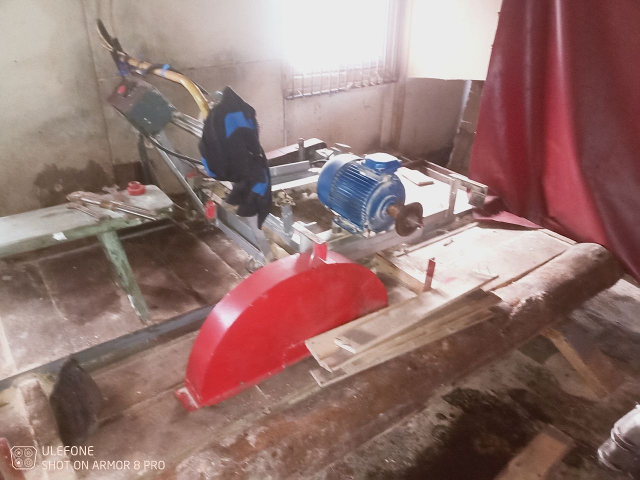 Продам пилораму дисковою