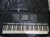 Yamaha psr s750 z etui.