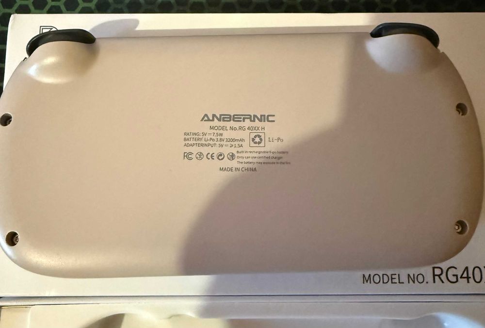 Ретро ігрова приставка Anbernic RG40XX H 64GB