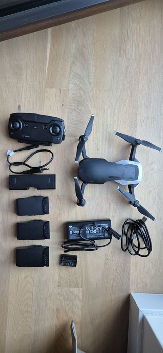 Dj mavic air Fly More Combo